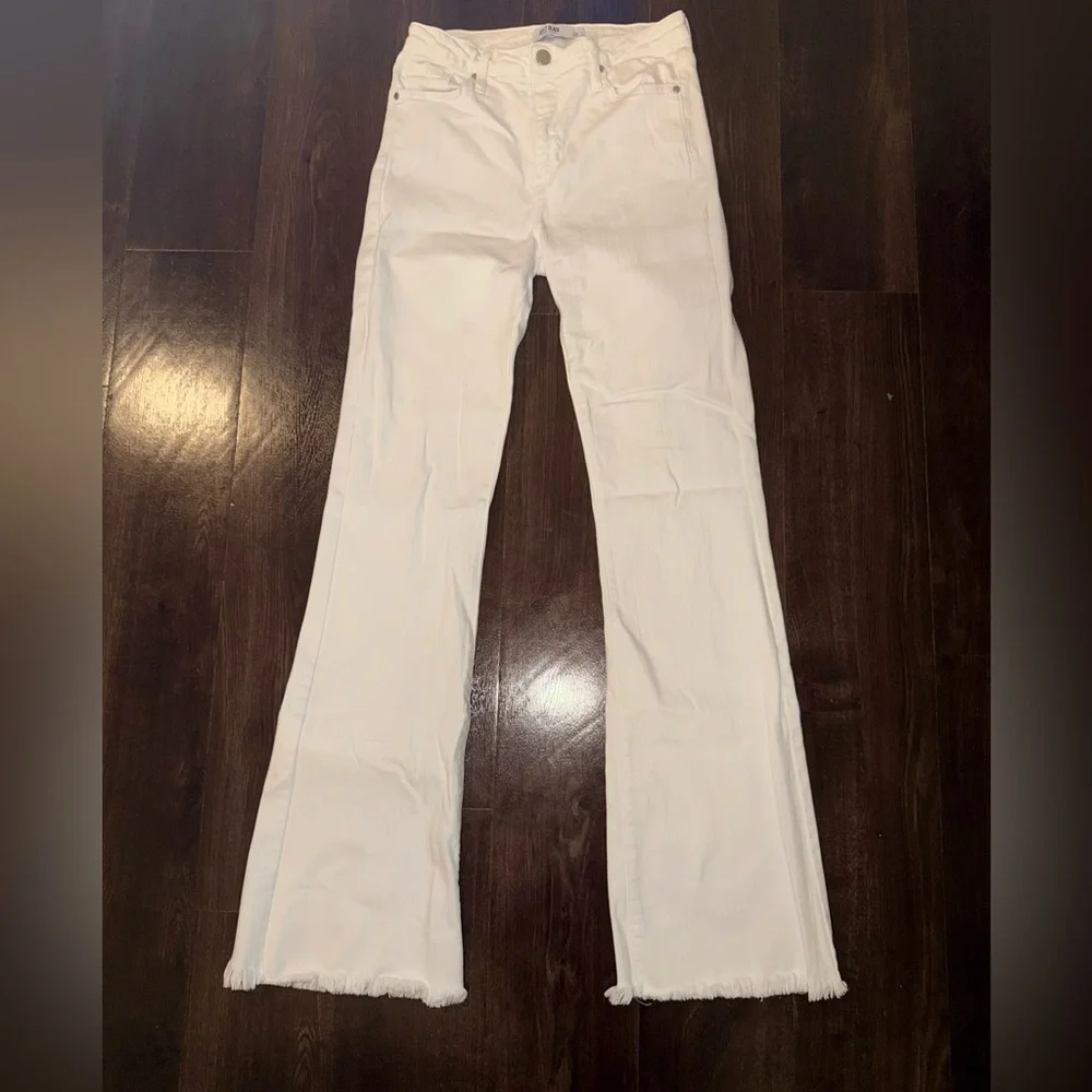 women’s white bell bottom jeans size 28 - Picture 1 of 4